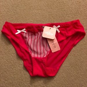 New! 3 small panties